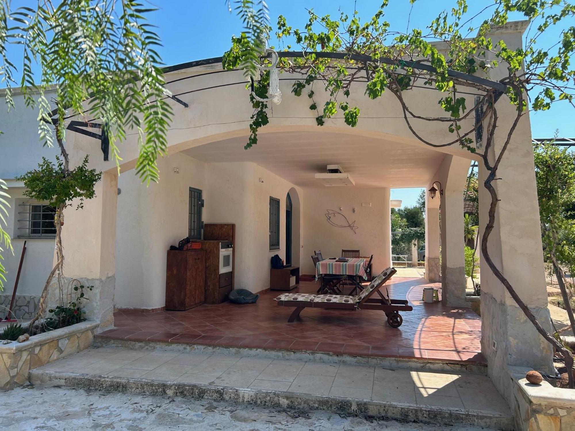 Sol Invictus Est Villa Serranova Екстериор снимка